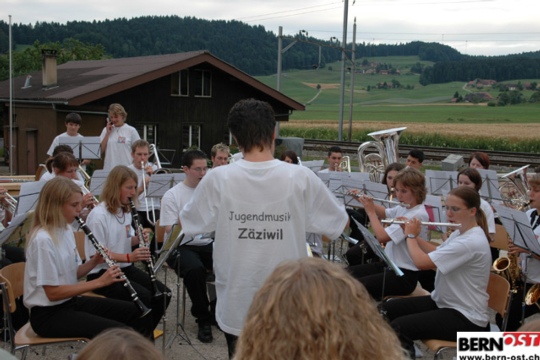 001680ebec281299bf878970f362064f.jpg