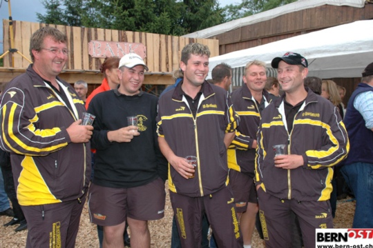 00953416caf3d8576e1d8564c7294ee5.jpg