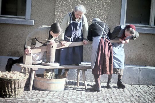 Wohn- und Pflegeheim Utzigen früher arbeiten