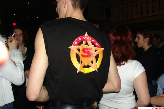 0744e82618296daf84eb7eb843f14039.jpg