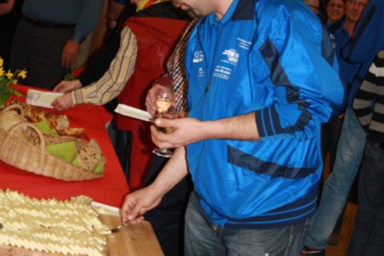 08ecf2611ccbafba7f10d787e0d5e945.jpg