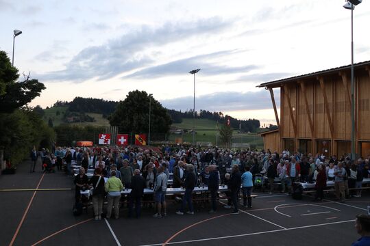 Bundesfeier_Biglen_Tief_210