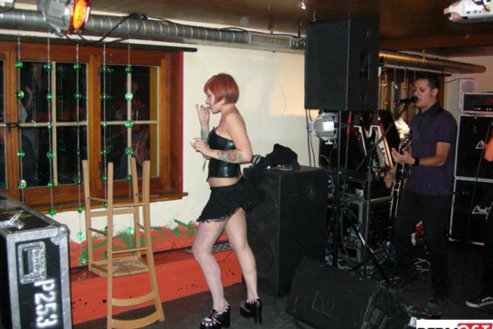 0ae552008c1cded8daa11f355a4e0b4a.jpg