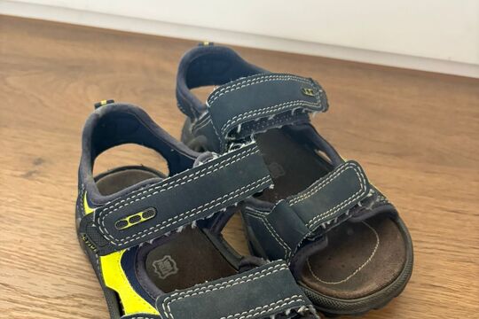 Sandalen.jpg