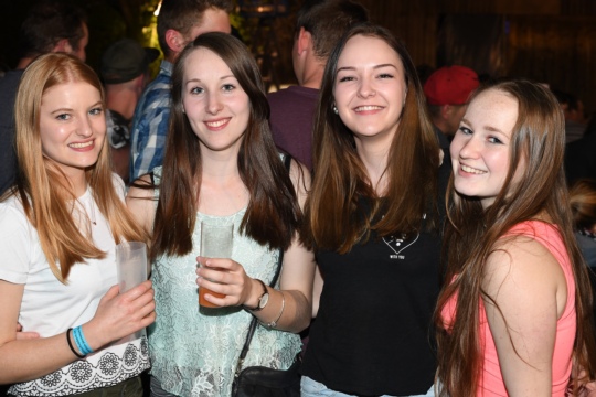 1090e57daa82a749bea1f1f19f8e6126.jpg