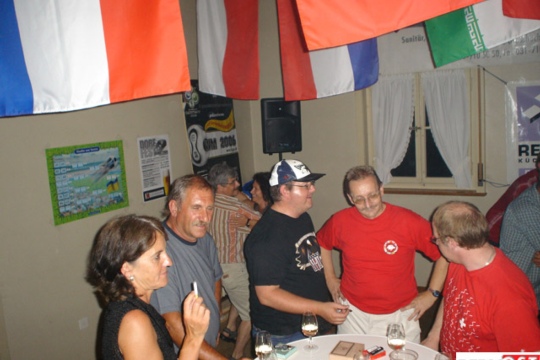 10b1b2b097ec509f97039b1a739001af.jpg