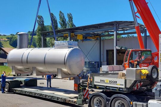 Acetonbehälter 20'000lt.jpg