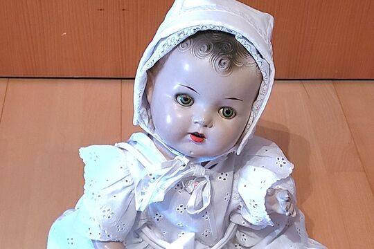 Puppe weiss.jpg