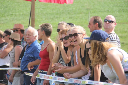 1819bd7142f00e5bb2ffc0226dc1ceea.jpg