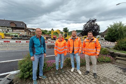 Biglen Rohrstrasse Leute1