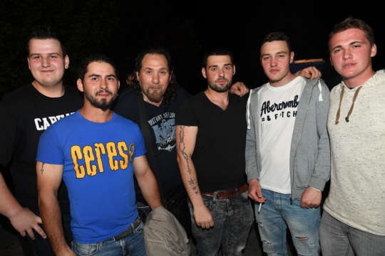 1afbcb3fdfd12553f6b38c934bb93efe.jpg
