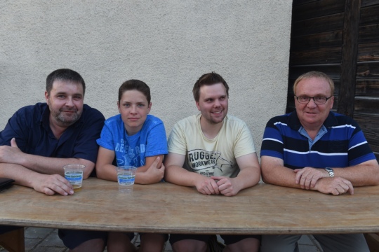 1b30f9fea5d319ed21fd9dc1670b3e6f.jpg