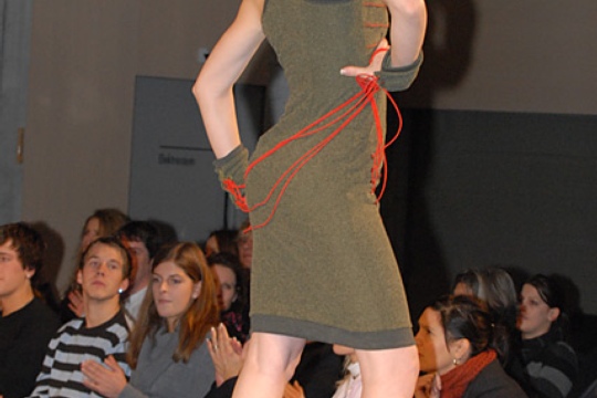 1d150fc6ceb9b6d5c3642ef08e8b3c3e.jpg