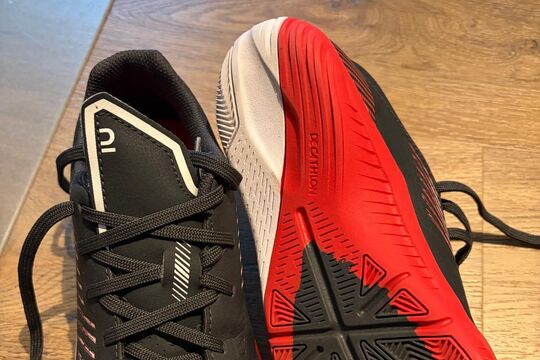 Hallenschuhe decathlon.jpg
