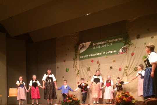 IMG_3332  Kindertanzen.jpg