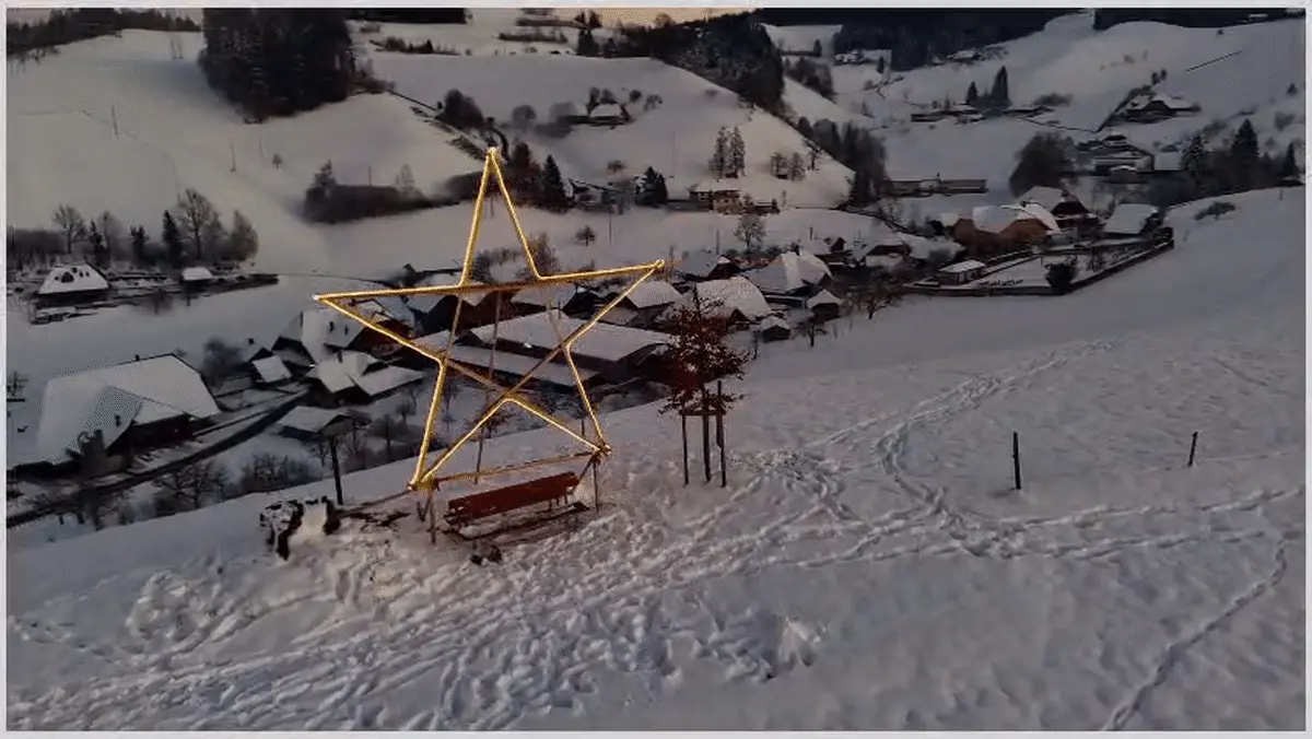 WhatsApp Video 2025-12-24 at 12.01.58