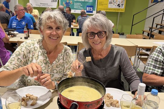 Bild Fondueplausch der Hornusser Z&auml;ziwil-Reutenen