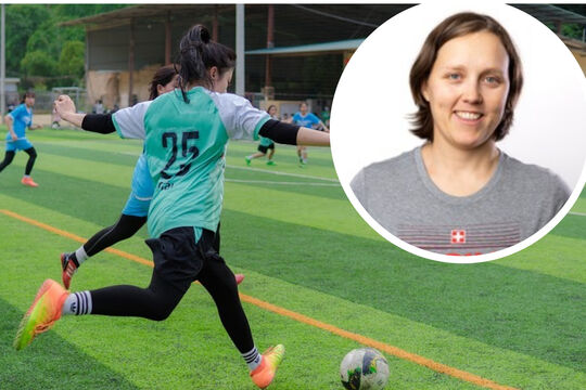 Fussball meitschi-High-Quality