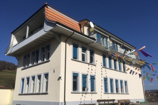 Schulhaus Ursellen1