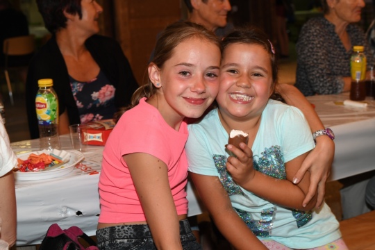 2bba4fe18cc227d33a6ea34c87096ded.jpg