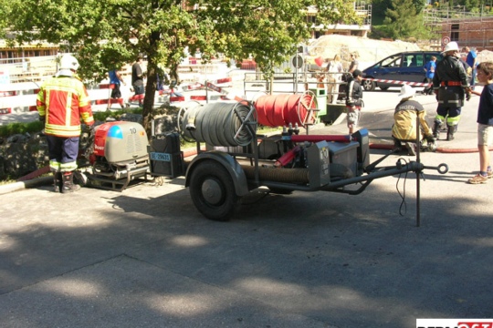2bba5d9cb738cc1e3a6361e870828f0c.jpg