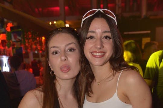 080