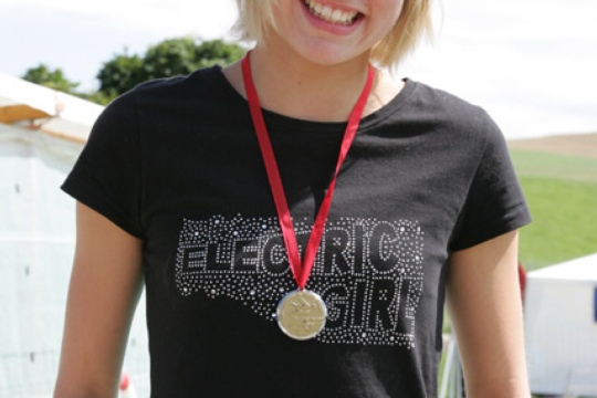 2c9aec3eadfc7e602daa6404f2bbc83e.jpg
