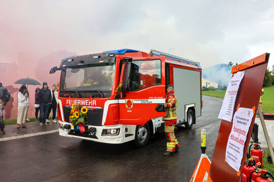 Feuerwehr Einweihung Auto 2
