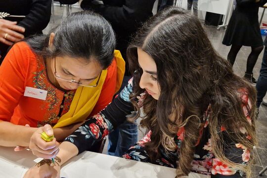 Frauenfest Henna