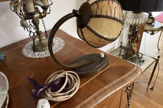 Herunterladen (2).jpg