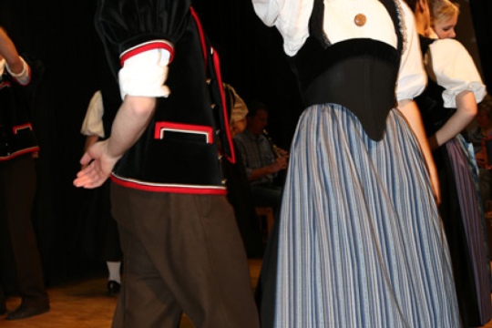 36edc53ff209113791920a8bd55346d6.jpg