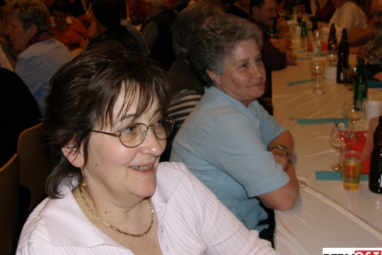 372fe0d91f5ea857df226a1784697ad4.jpg