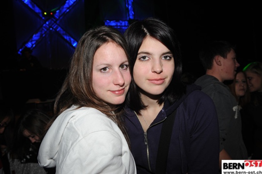 3748d7bf5dea66869ae7f8181b8a6203.jpg