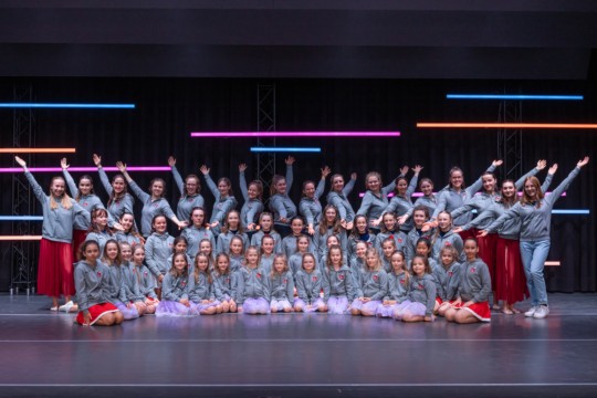 Gruppenfoto Show 2024.jpg