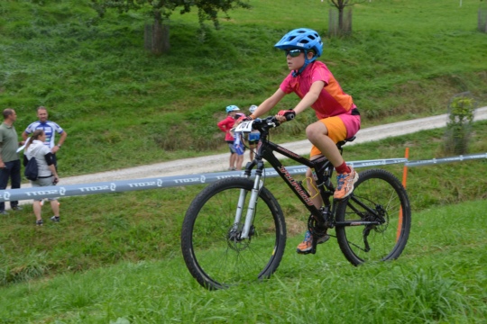 38826050a198efa37f69536c33c6dac9.jpg