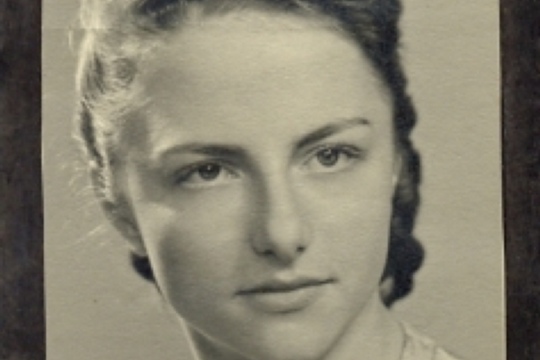 3baaf18e3c9c680298aa939f7e41b837.jpg