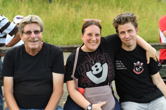 3d2fa9817f0d311933ae6f3fedc13052.jpg