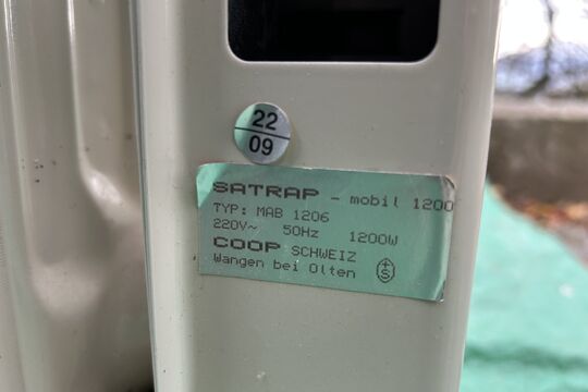 Mobilheizung Satrap 1200 Plakette.jpg