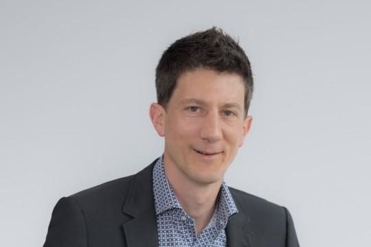 Portraitfoto Andreas Luedi