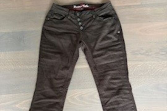 Hosen Buena Vista Malibu.jpg