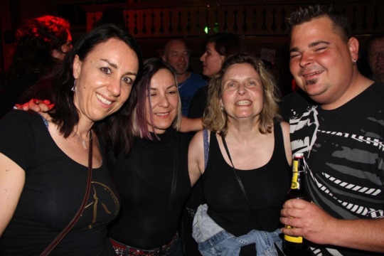 46e1dd027db420e471cdee97e5d48d10.jpg