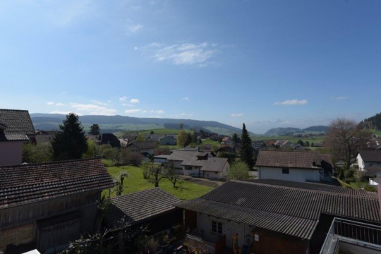 Wohnung 4 Fernsicht.jpg