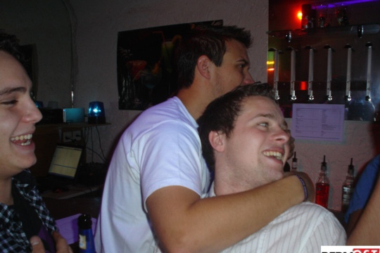 4d3be3aca0fe76b5bd255a30200934fe.jpg