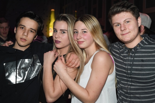4d7f5320496eda59aa6cb69db1c3960b.jpg