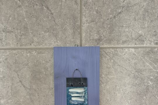 Foto Glas-Dekor mit Holzbrett.jpg