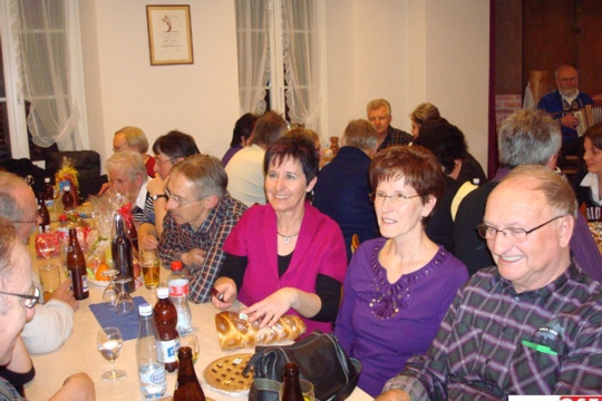 4e4ddc34315efc298ff6c6cce23e549c.jpg
