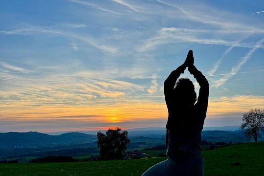 yogabaum_ballenbuehl.jpg