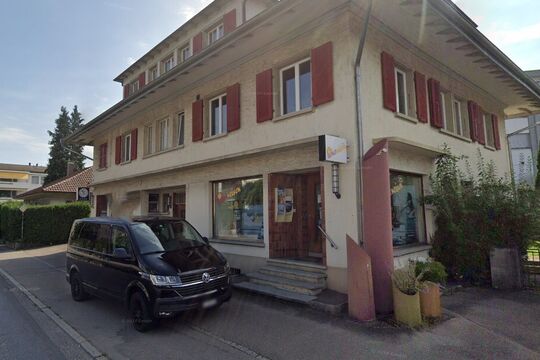 Bild Jetzt steht das ehemalige Konoreisen-Ladenlokal zur Vermietung