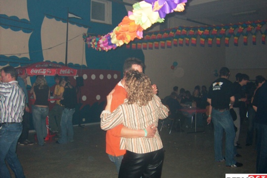 5790dc6cca28eeba9fd13cf99d3b08d4.jpg