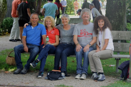 5e3041edbe37660d19b17f2842ba1c0a.jpg